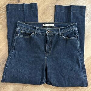 Levi’s Women's Classic Blue Jeans sz 12